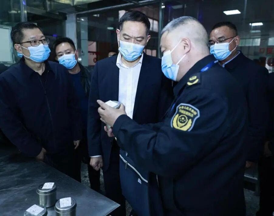 微信图片_2025-12-16_093721_249.jpg 微信图片_2025-12-16_093721_249.jpg